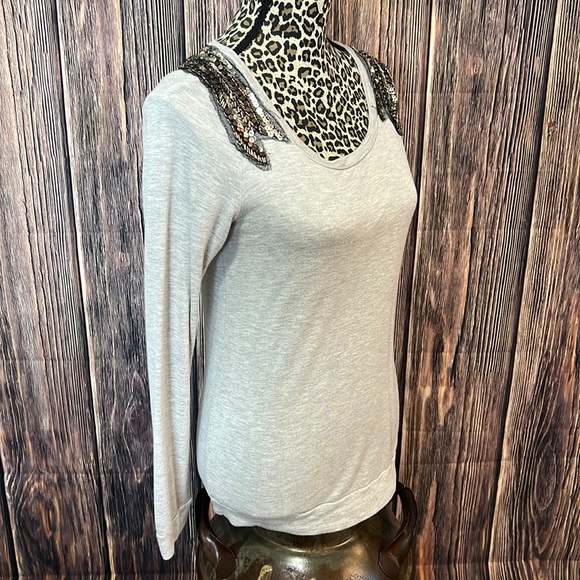 Maurice’s shirt-medium - Picture 4 of 9